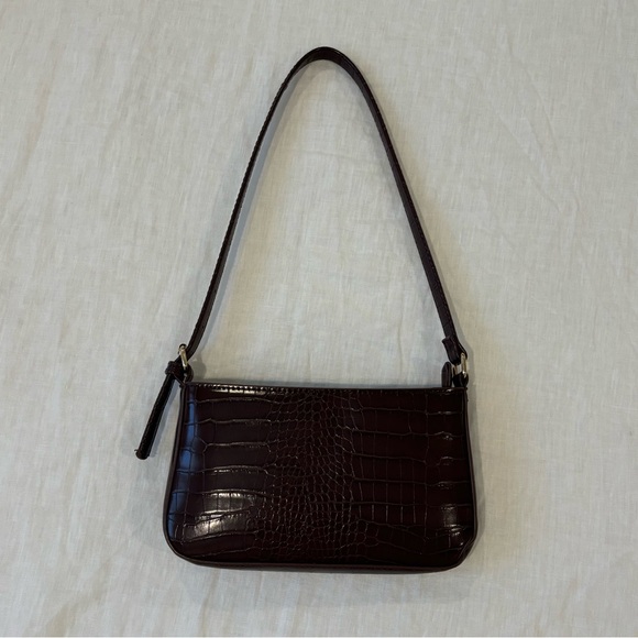 Brown croc shoulder bag - Picture 1 of 3